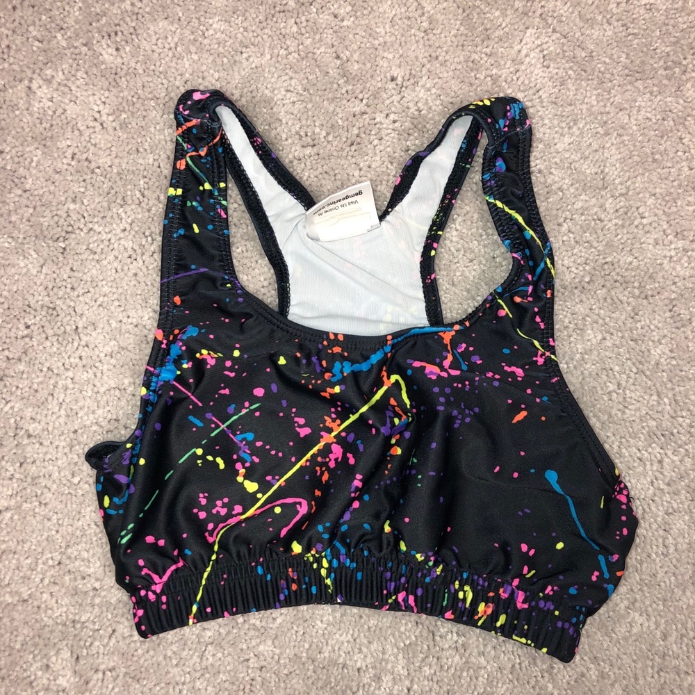 Sports bra